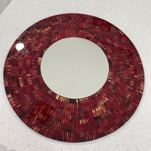 Round decorative mirror